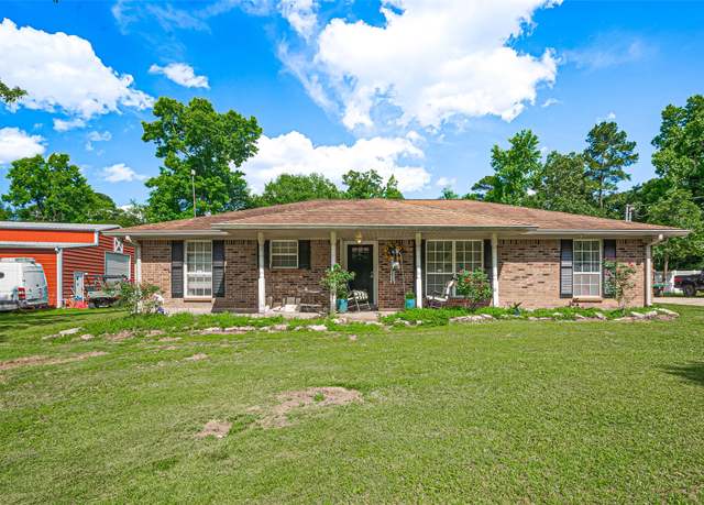 Property at 30926 Hilltop Ln, Magnolia, TX 77354, 4 beds, 2.5 baths