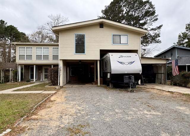 Property at 276 Sunrise Dr, Livingston, TX 77351, 3 beds, 4 baths