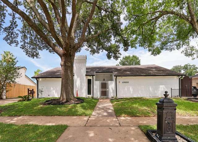 Property at 10830 Villa Lea Ln, Houston, TX 77071, 4 beds, 3 baths