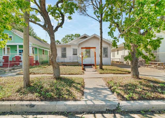 Property at 3715 Avenue Q, Galveston, TX 77550, 3 beds, 1.5 baths