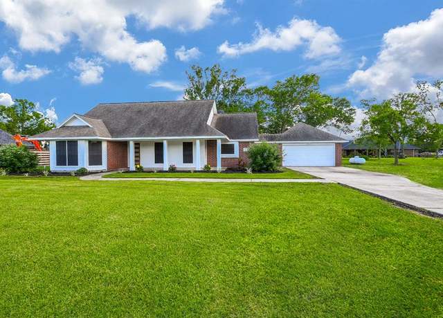 Property at 6002 Redfish Run, Baytown, TX 77523, 3 beds, 2 baths
