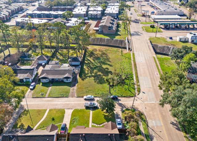 Property at 4827 Chantilly Ln, Houston, TX 77092