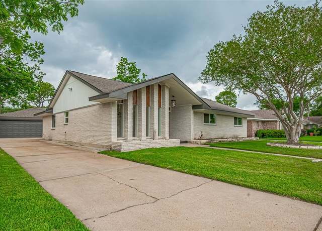Property at 6038 Dumfries Dr, Houston, TX 77096, 4 beds, 2 baths