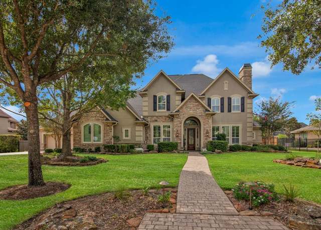 Property at 6206 S Royal Point Dr, Houston, TX 77345, 4 beds, 4.5 baths