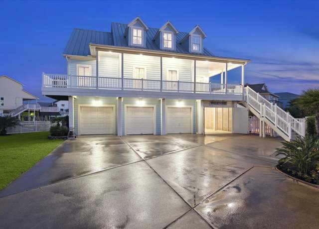 Property at 1335 Tiki Dr, Tiki Island, TX 77554, 4 beds, 3 baths