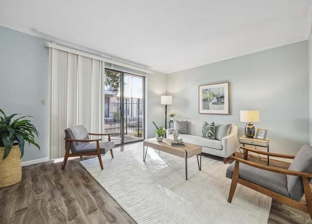 Property at 2425 Underwood St #150, Houston, TX 77030, 1 bed, 1 bath