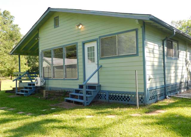 Property at 247 Warbler Ln, Livingston, TX 77351, 2 beds, 2 baths