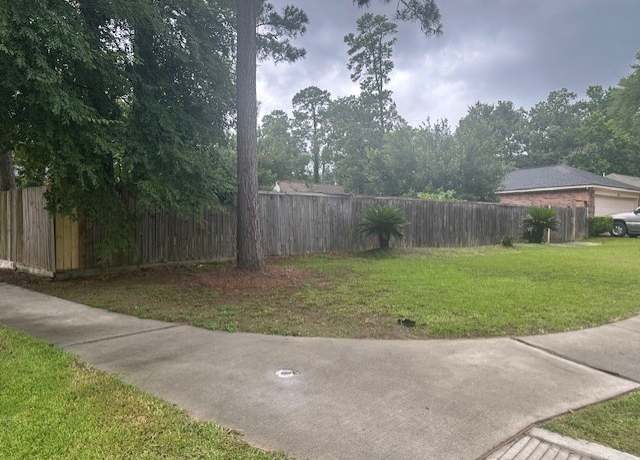 Property at 201 Bedford, Conroe, TX 77303