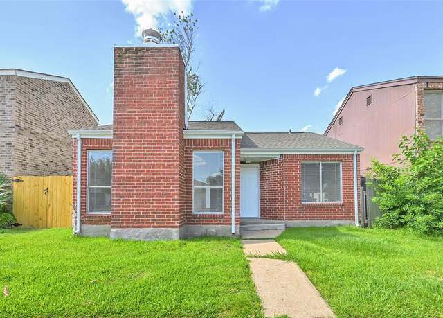 Property at 6334 Cambridge Glen Ln, Houston, TX 77035, 2 beds, 2 baths