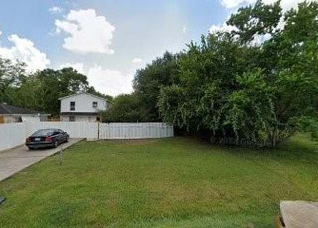 Property at 4910 Rue St, Houston, TX 77033
