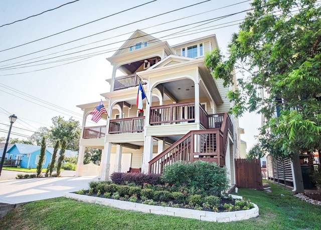 Property at 1201 Hall Ave, Seabrook, TX 77586, 4 beds, 3.5 baths