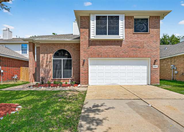 Property at 16602 Pademelon Dr, Sugar Land, TX 77498, 4 beds, 2.5 baths