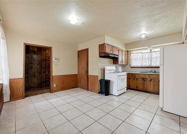 Property at 7434 Langley Rd, Houston, TX 77016, 3 beds, 1.5 baths