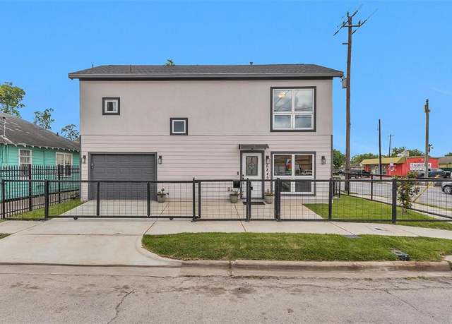 Property at 6845 Avenue N, Houston, TX 77011, 2 beds, 2.5 baths
