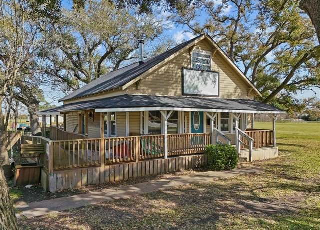 Property at 1001 Fm 646 Rd N, Dickinson, TX 77539, 1.5 baths