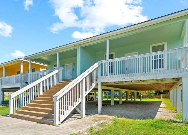 Property at 527 12th St, San Leon, TX 77539, 3 beds, 2 baths