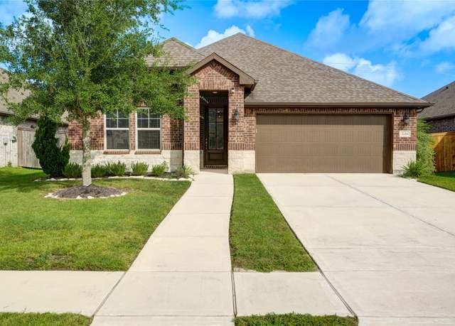 Property at 2126 Elrington Willow Ln, Pearland, TX 77089, 3 beds, 2.5 baths