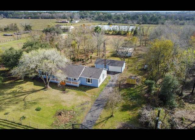 Property at 4004 Gatewood Rd, Crosby, TX 77532, 3 beds, 2 baths