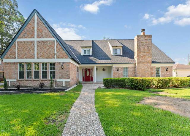 Property at 7607 Theisswood Rd, Spring, TX 77379, 4 beds, 3.5 baths