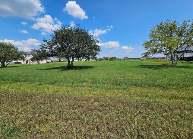 Property at 13403 Lakeview Meadow Dr, Richmond, TX 77469