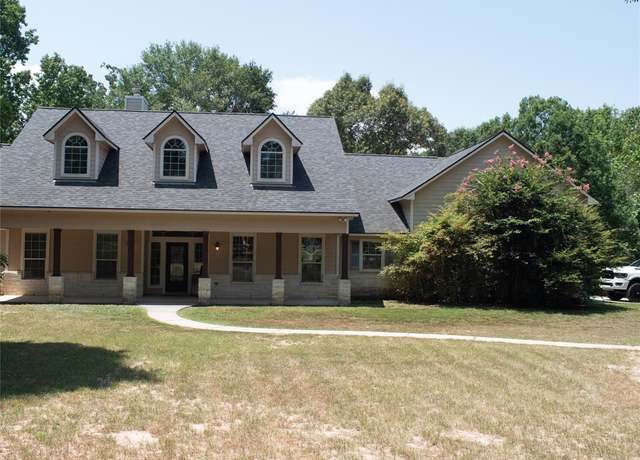 Property at 427 Trace Way Dr, Montgomery, TX 77316, 4 beds, 3 baths