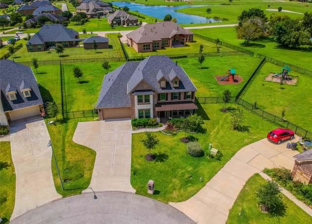 Property at 3814 Olive Mill Ct, Richmond, TX 77406, 4 beds, 3.5 baths