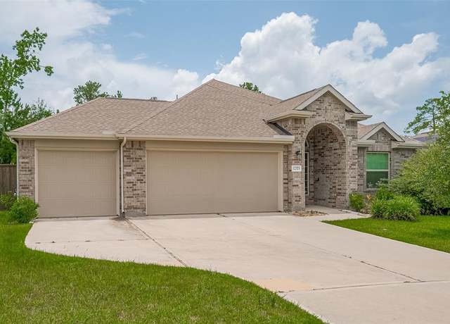 Property at 12373 Delta Timber Rd, Conroe, TX 77304, 3 beds, 2 baths