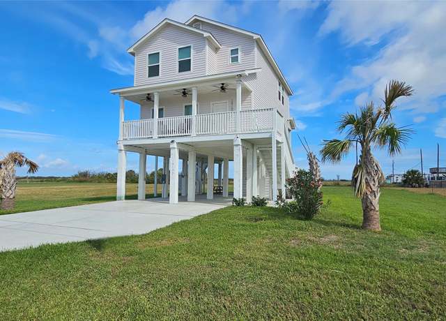 Property at 18103 Shaman Dr, Galveston, TX 77554, 3 beds, 2.5 baths