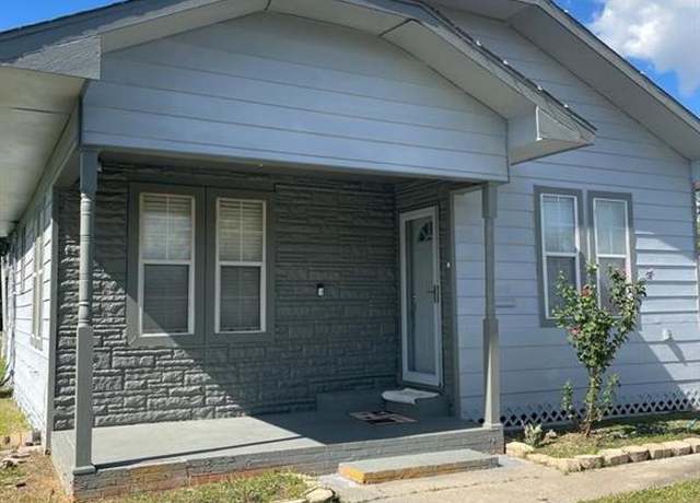 Property at 2211 17th St, Port Arthur, TX 77640, 3 beds, 2 baths