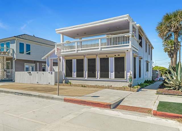 Property at 3102 Avenue S, Galveston, TX 77550, 2 beds, 2.5 baths