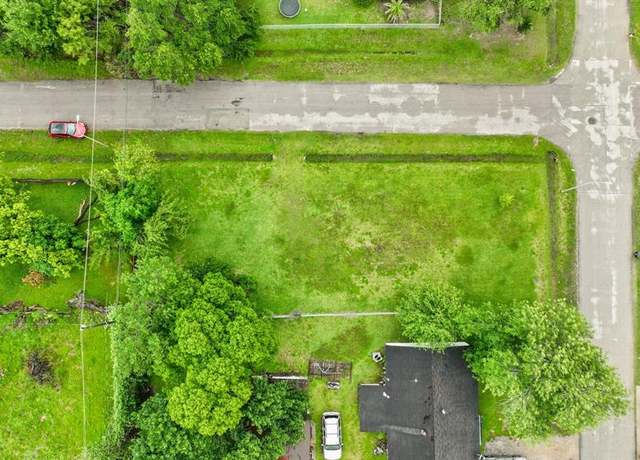 Property at 10102 Porto Rico Rd, Houston, TX 77041
