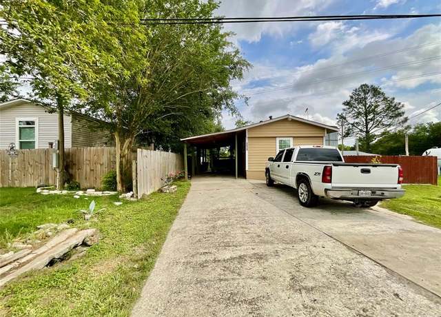 Property at 3629 County Road 870, Alvin, TX 77511, 4 beds, 2 baths