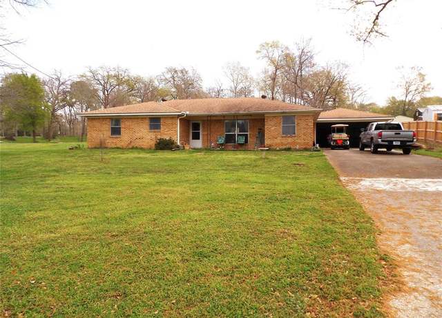 Property at 309 Cypress Rd, Livingston, TX 77351, 3 beds, 2 baths