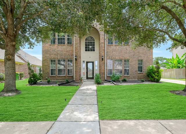 Property at 3705 Canterbury Park Dr, Pearland, TX 77584, 4 beds, 3.5 baths