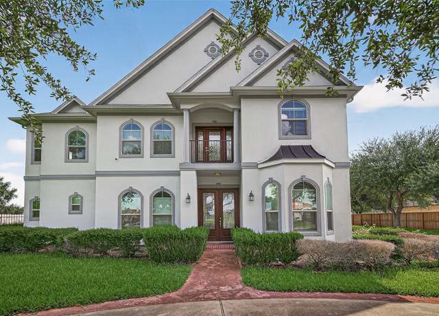 Property at 2218 Texana Way, Richmond, TX 77406, 5 beds, 4.5 baths