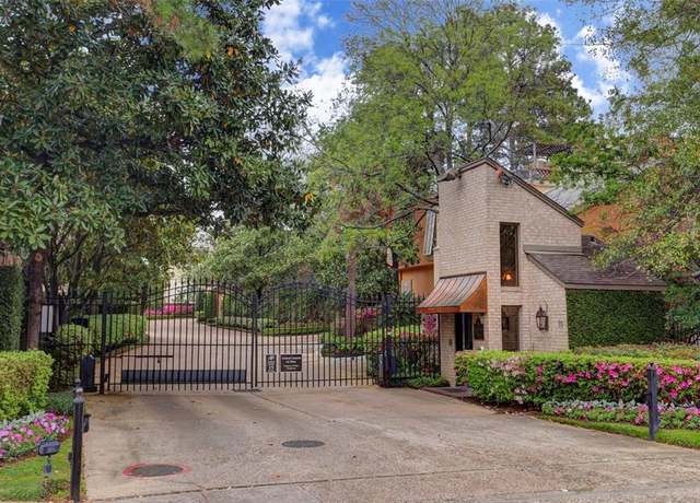 Property at 10 S Briar Hollow Ln #15, Houston, TX 77027, 3 beds, 2 baths