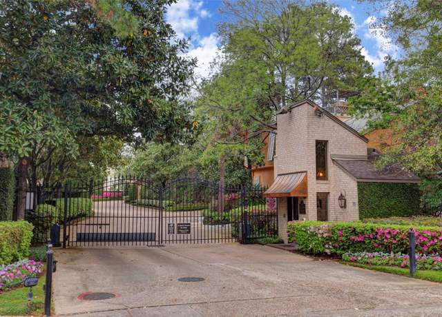 Property at 10 S Briar Hollow Ln #15, Houston, TX 77027, 3 beds, 2 baths