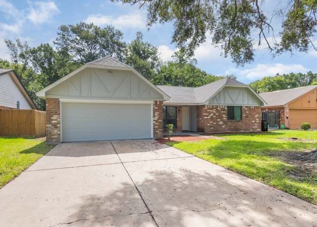 Property at 7726 Ashmole Ln, Houston, TX 77088, 3 beds, 2 baths