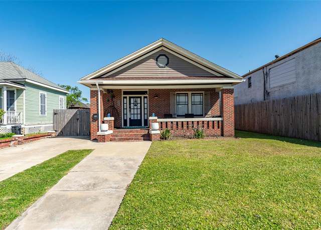 Property at 4508 Avenue O 1/2, Galveston, TX 77551, 2 beds, 2 baths