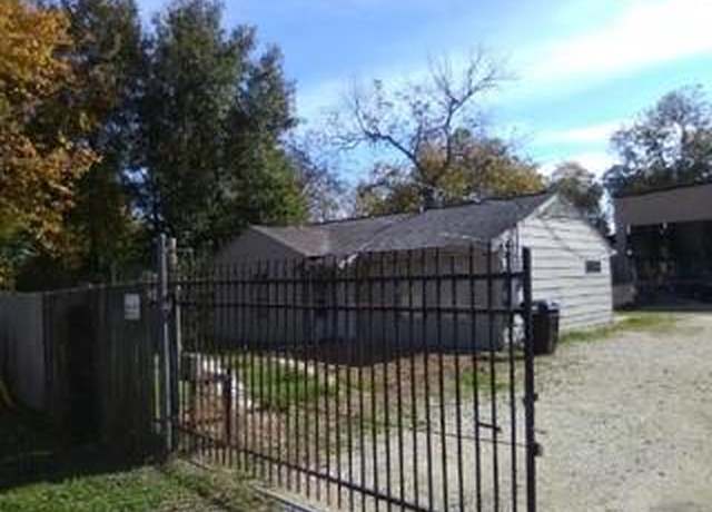 Property at 4102 Red Haw Ln, Houston, TX 77022, 3 baths
