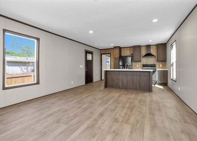 Property at 14256 E Ravine Run Rd, Willis, TX 77378, 3 beds, 2 baths