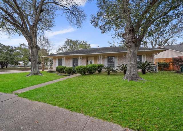 Property at 9003 Pontiac Dr, Houston, TX 77096, 3 beds, 3 baths