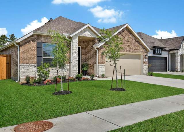 Property at 15415 Surrey Pines Ln, Houston, TX 77044, 3 beds, 2 baths