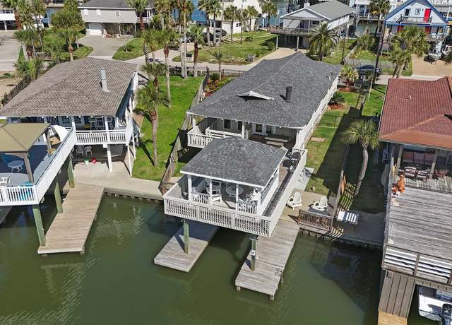 Property at 16603 Jamaica Cove Rd, Jamaica Beach, TX 77554, 4 beds, 3 baths