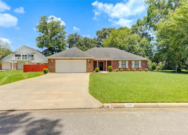 Property at 248 Wentworth Dr, West Columbia, TX 77486, 3 beds, 2 baths