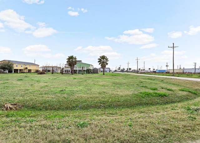 Property at 1354 Skyline Dr, Crystal Beach, TX 77650