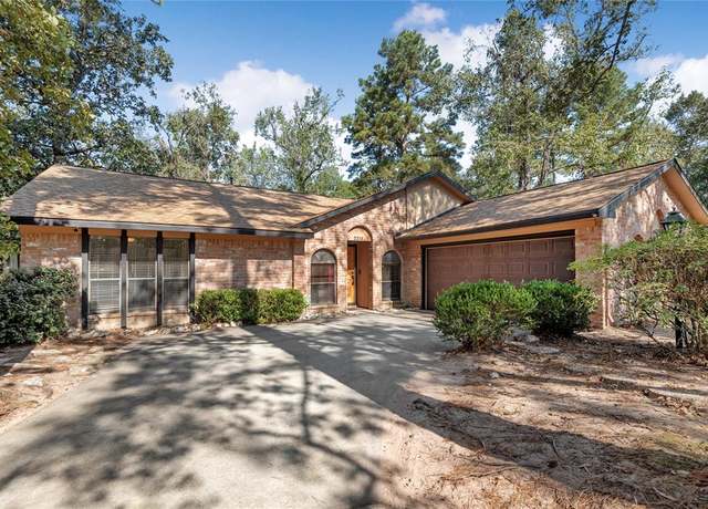 Property at 2211 Spruce Lodge Dr, Kingwood, TX 77339, 4 beds, 2 baths