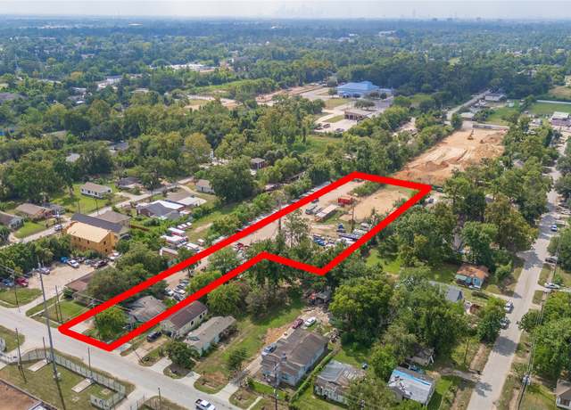 Property at 1713 Dolly Wright St, Houston, TX 77088