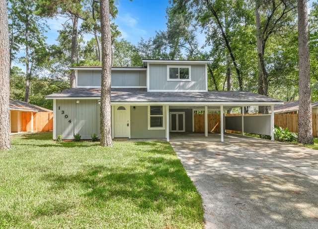 Property at 1304 E Red Cedar Cir, The Woodlands, TX 77380, 3 beds, 1.5 baths
