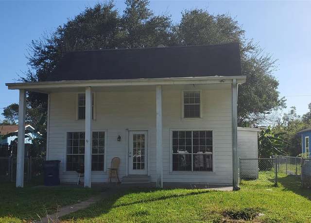 Property at 809 8th Ave N, Texas City, TX 77590, 2 beds, 1.5 baths